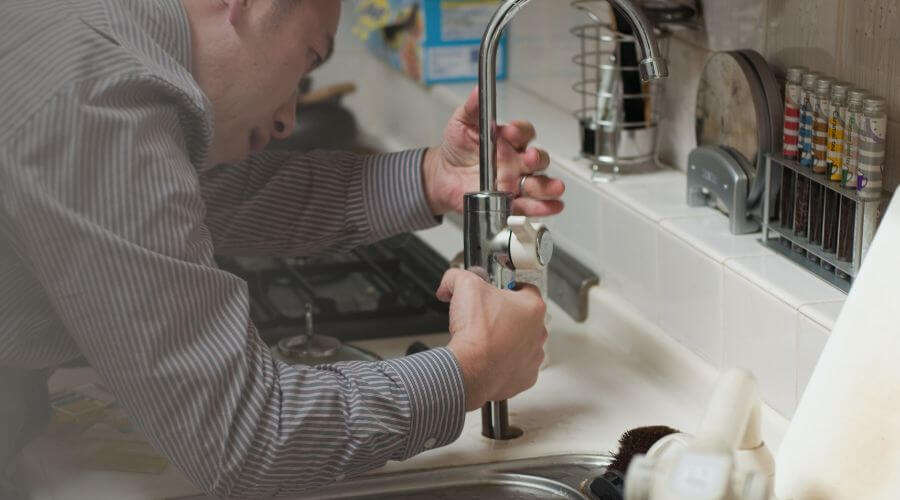Professional Leak Detection Services in Edenville, MI